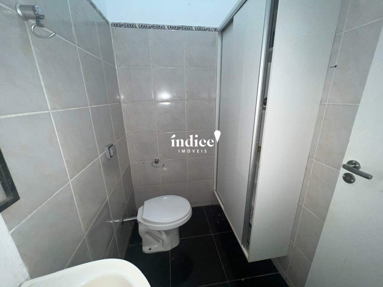 Salão Comercial para para aluguel no Jardim Interlagos na cidade de Ribeirão Preto: 