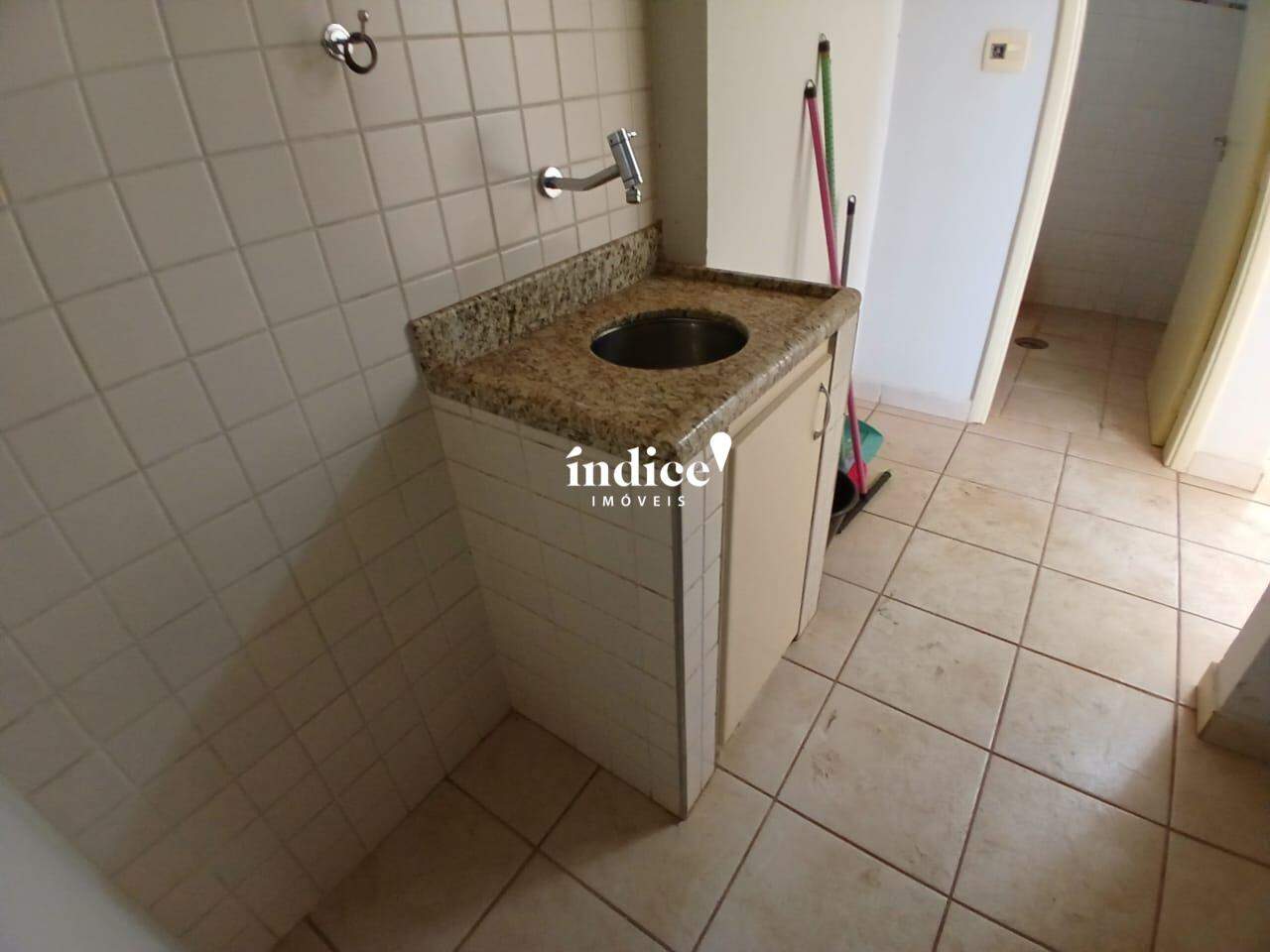 Sala Comercial para para aluguel no Centro na cidade de Ribeirão Preto: 