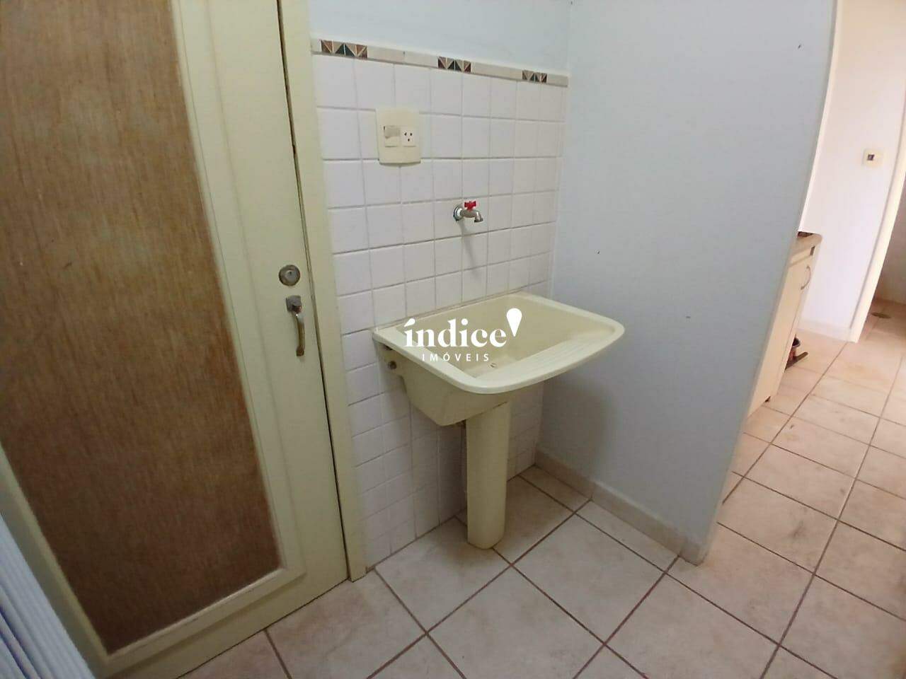 Sala Comercial para para aluguel no Centro na cidade de Ribeirão Preto: 