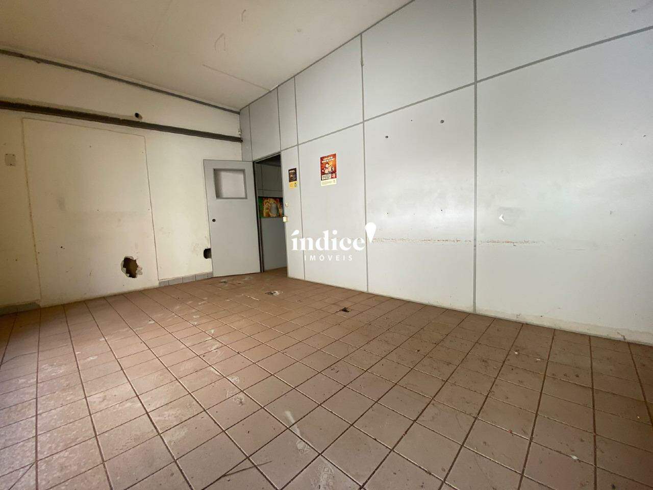 Salão Comercial para para aluguel no Vila Seixas na cidade de Ribeirão Preto: 
