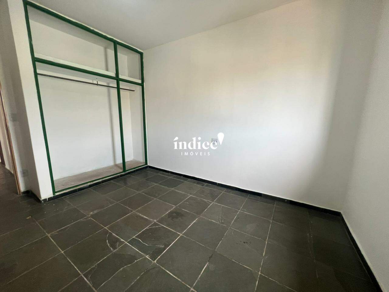 Casas para à venda no Campos Elíseos na cidade de Ribeirão Preto: 