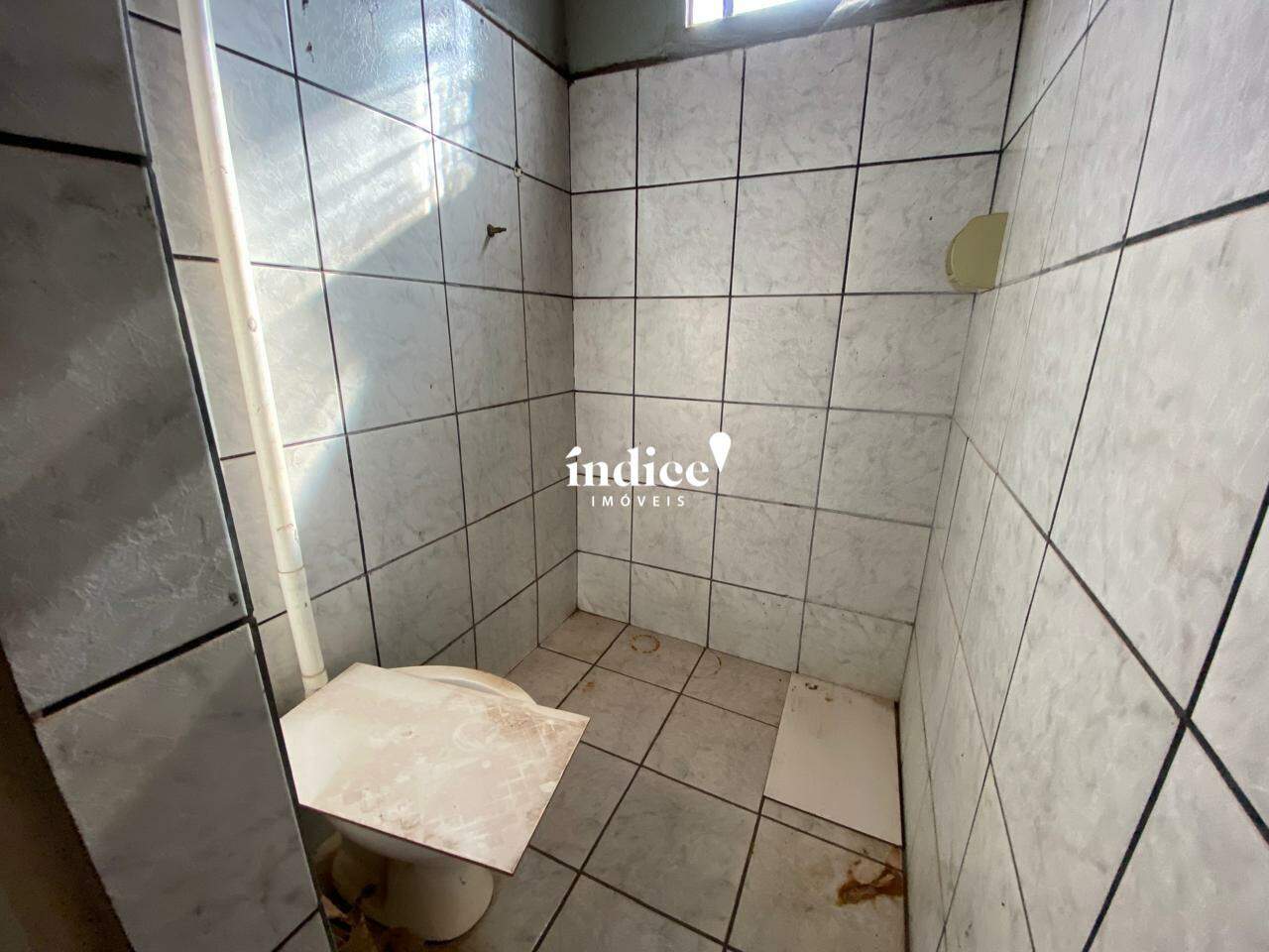 Salão Comercial para para aluguel no Centro na cidade de Ribeirão Preto: 