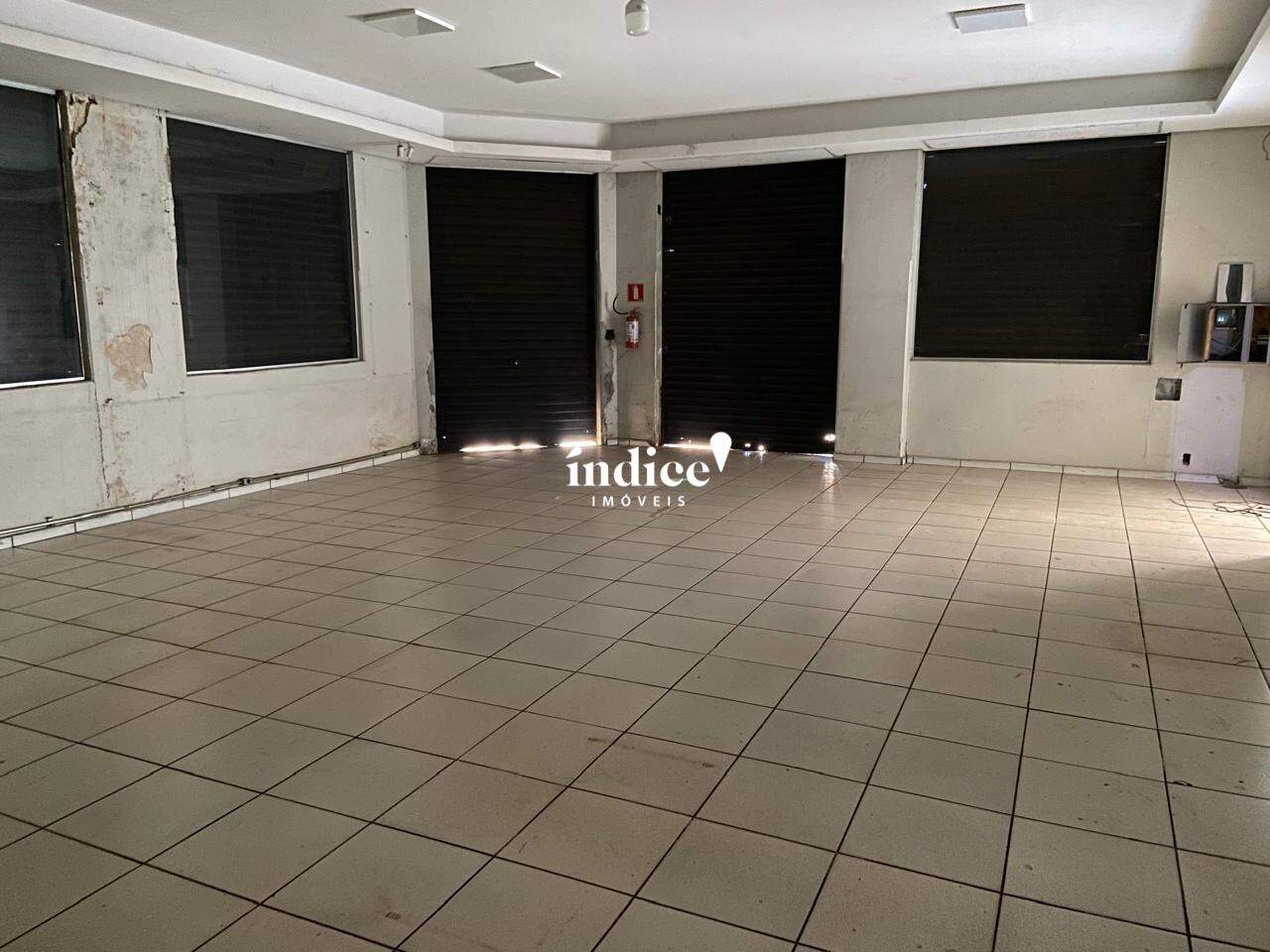 Salão Comercial para para aluguel no Centro na cidade de Ribeirão Preto: 