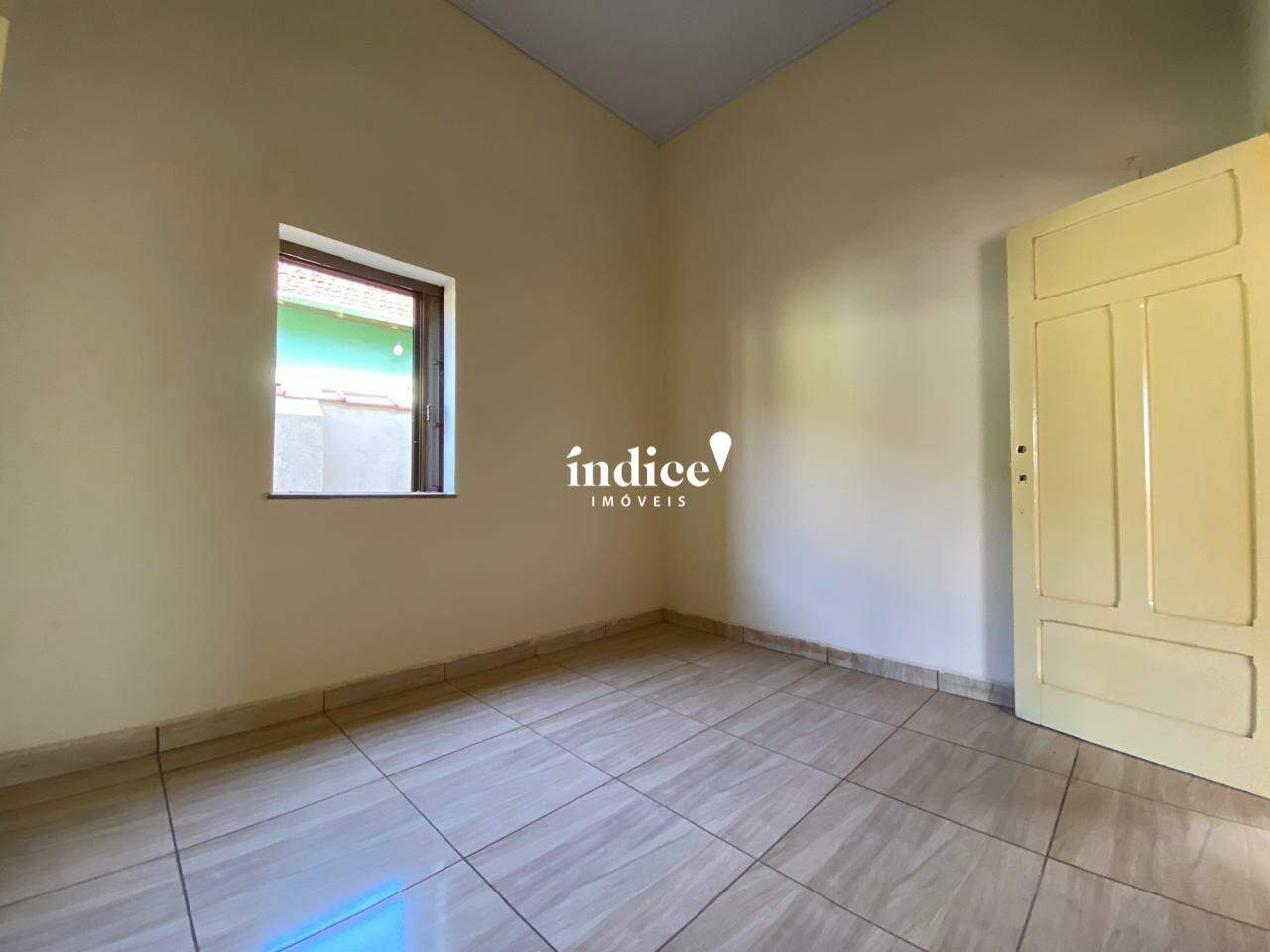 Casas para à venda no Vila Tibério na cidade de Ribeirão Preto: 