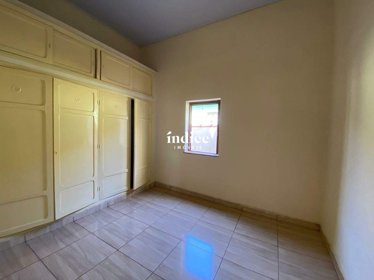 Casas para à venda no Vila Tibério na cidade de Ribeirão Preto: 