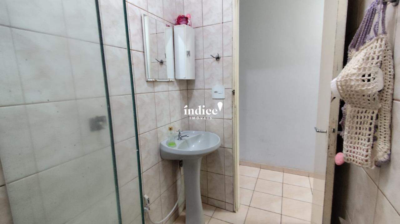 Casas para à venda no Jardim Diva Tarlá de Carvalho na cidade de Ribeirão Preto: