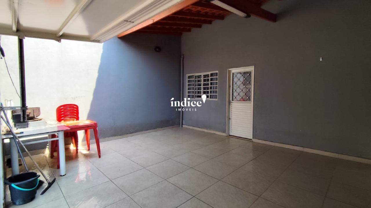 Casas para à venda no Jardim Diva Tarlá de Carvalho na cidade de Ribeirão Preto: