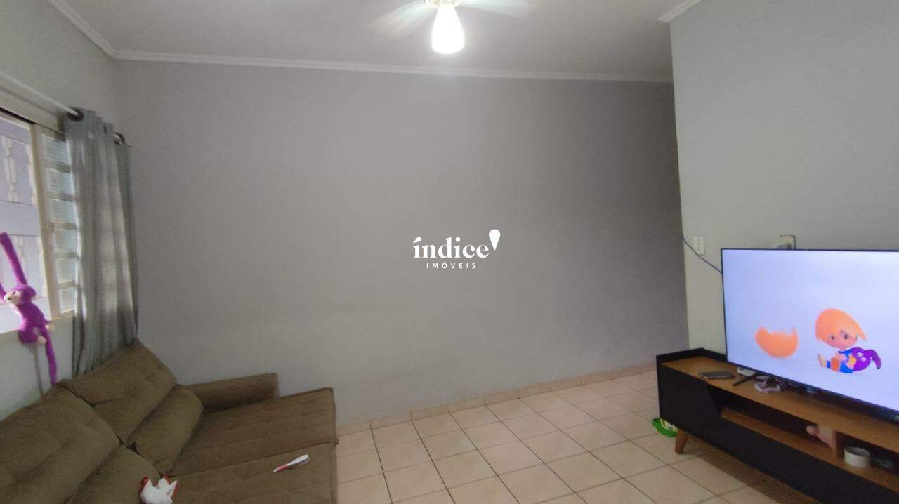 Casas para à venda no Jardim Diva Tarlá de Carvalho na cidade de Ribeirão Preto: 