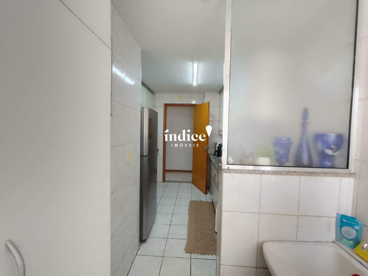 Apartamento para à venda no Residencial Flórida na cidade de Ribeirão Preto: larea de serviço