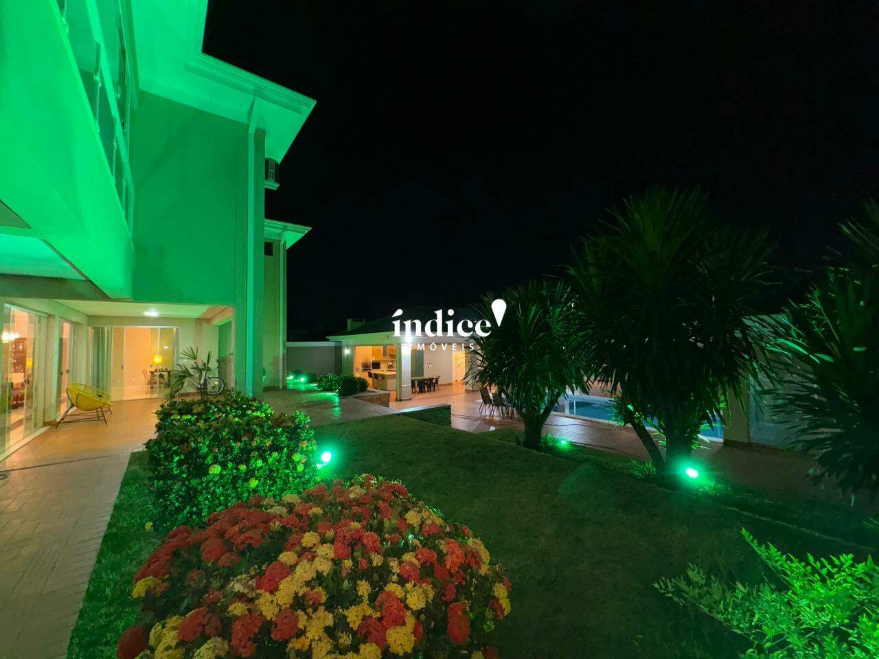 Casas Condomínio para à venda no Jardim Canadá na cidade de Ribeirão Preto: 