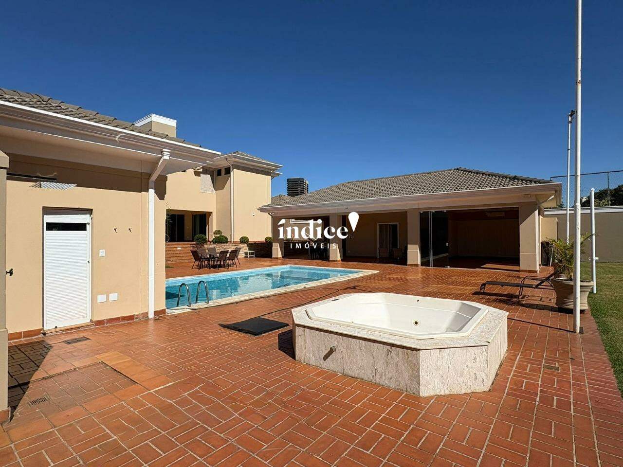 Casas Condomínio para à venda no Jardim Canadá na cidade de Ribeirão Preto: 