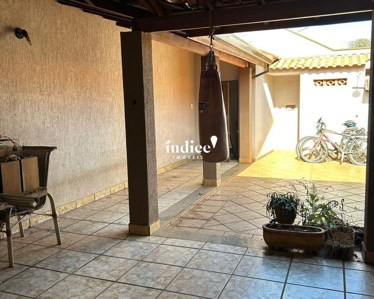 Casas para à venda no Jardim Antártica na cidade de Ribeirão Preto: 