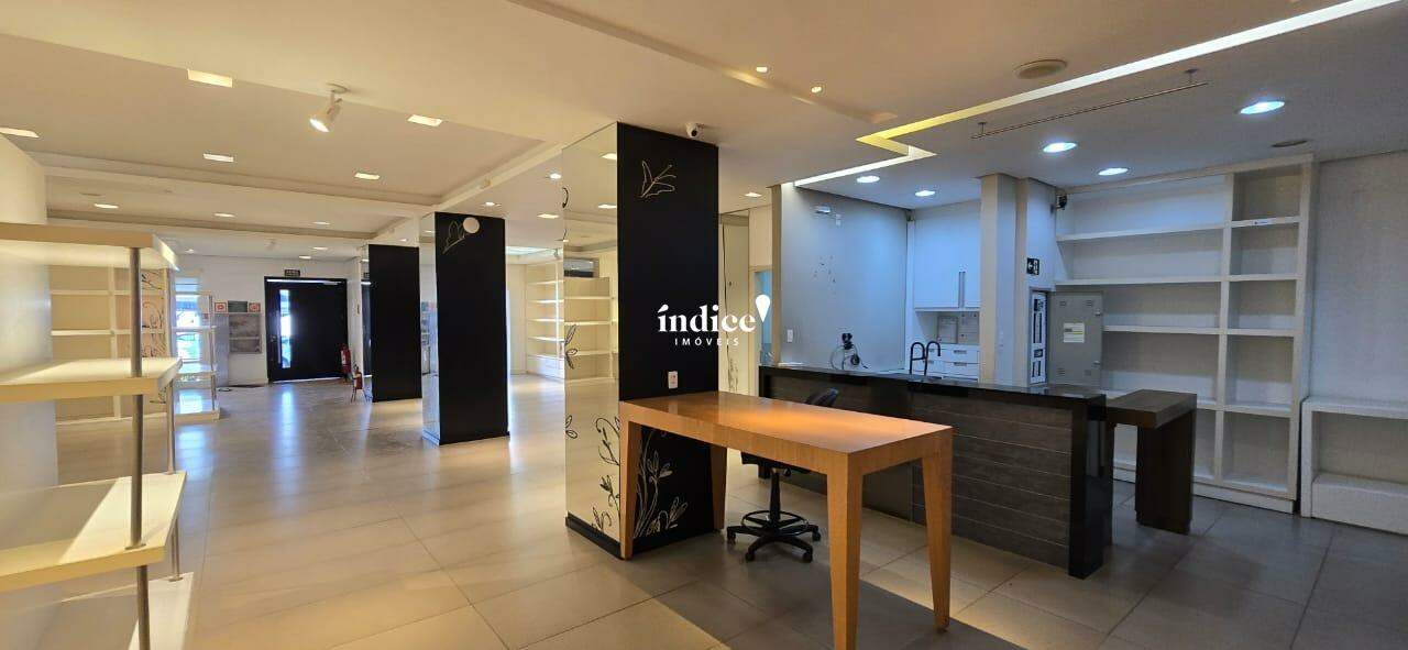 Casa Comercial para para aluguel no Jardim Sumaré na cidade de Ribeirão Preto: 