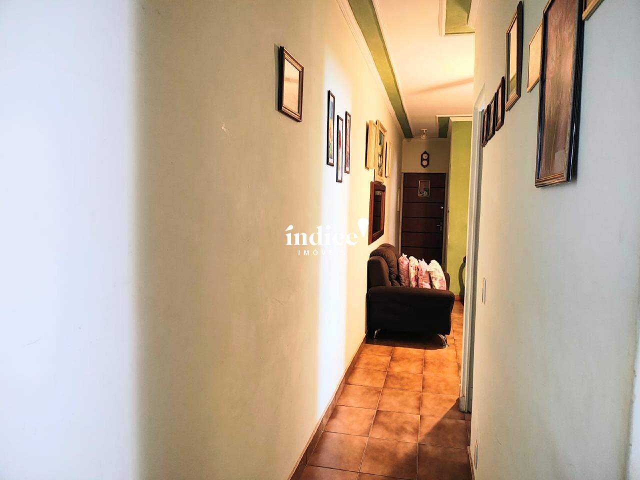 Apartamento para à venda no Jardim Palma Travassos na cidade de Ribeirão Preto: corredor