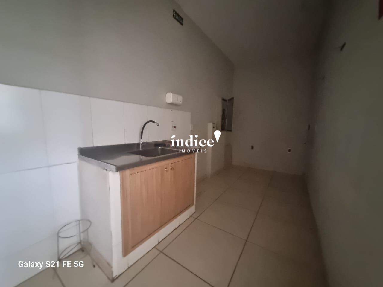 Sala Comercial para para aluguel no Jardim Guaporé na cidade de Ribeirão Preto: 