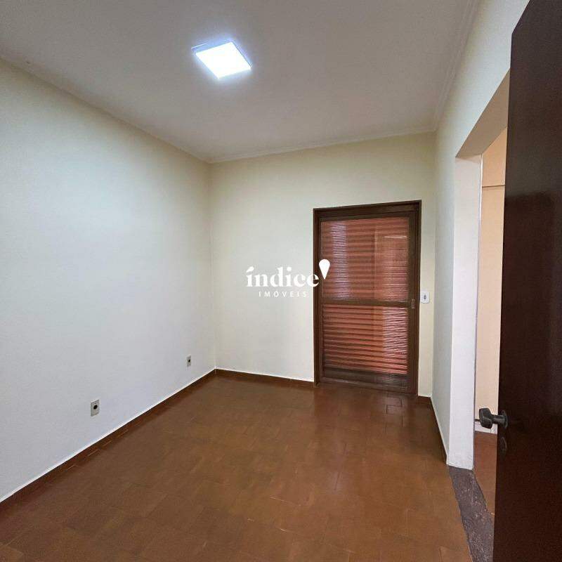 Casas para à venda no Jardim Paulistano na cidade de Ribeirão Preto: quarto