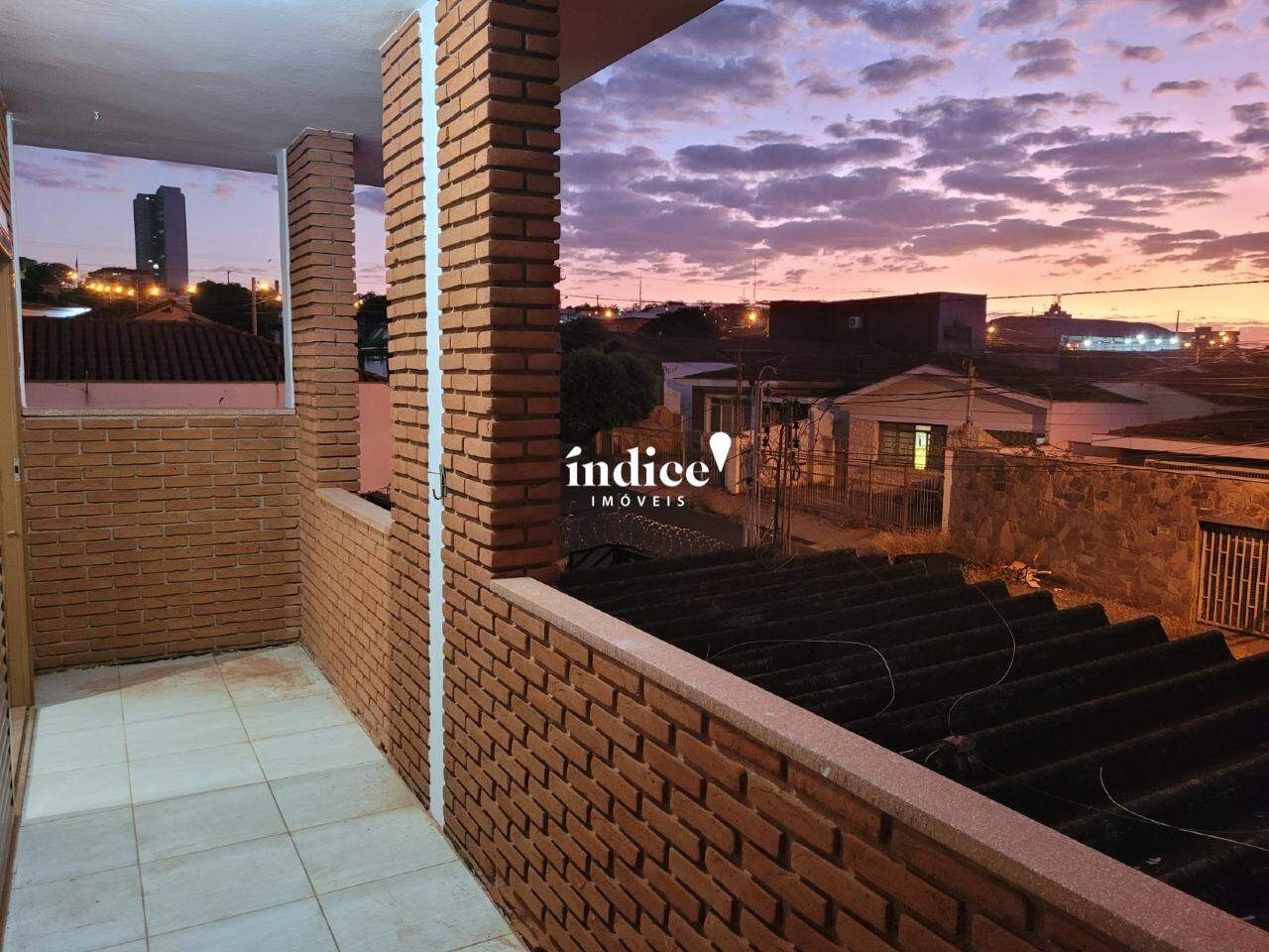 Casas para à venda no Jardim Paulistano na cidade de Ribeirão Preto: sacada