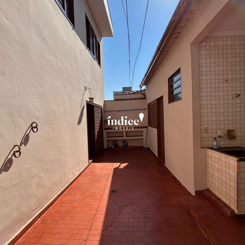 Casas para à venda no Jardim Paulistano na cidade de Ribeirão Preto: quintal