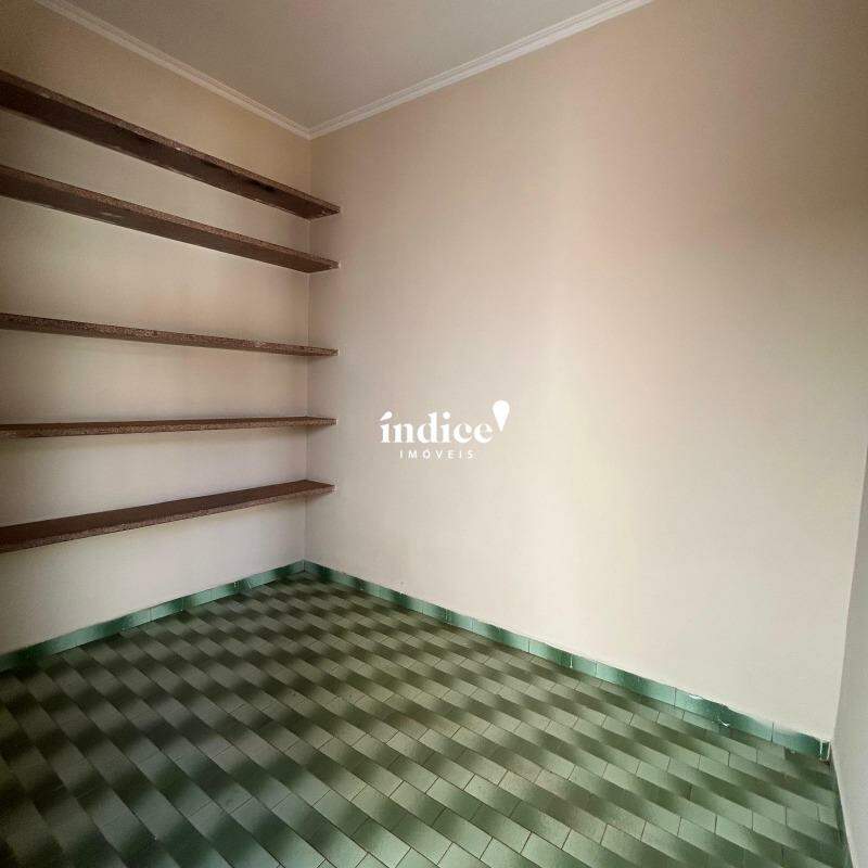 Casas para à venda no Jardim Paulistano na cidade de Ribeirão Preto: deposito