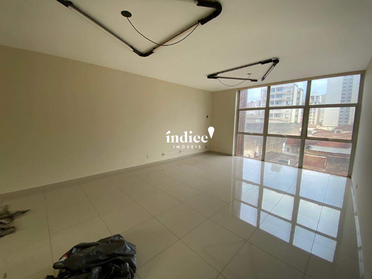 Sala Comercial para para aluguel no Centro na cidade de Ribeirão Preto: 