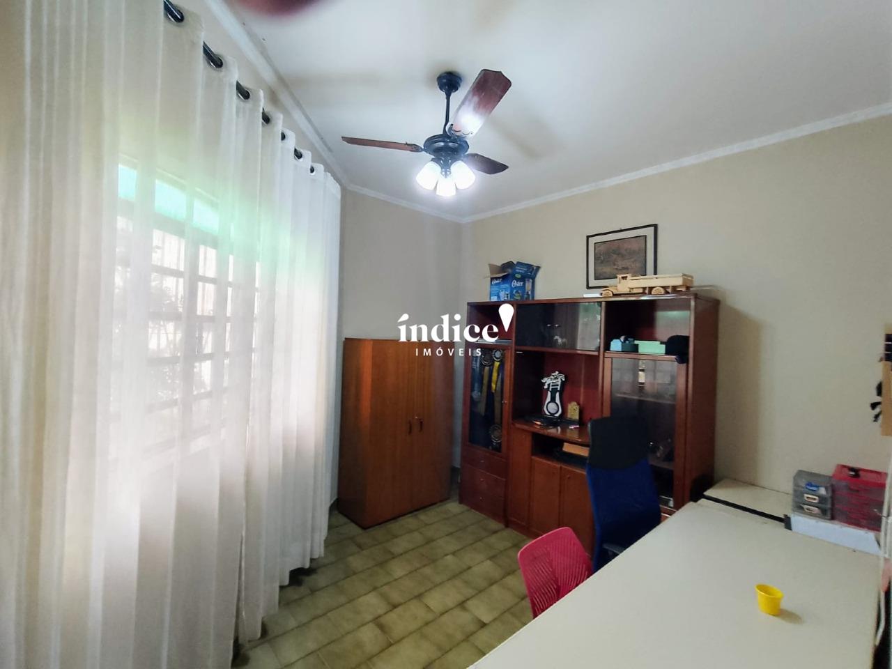 Casas para à venda no Vila Tamandaré na cidade de Ribeirão Preto: escritorio CA terrea