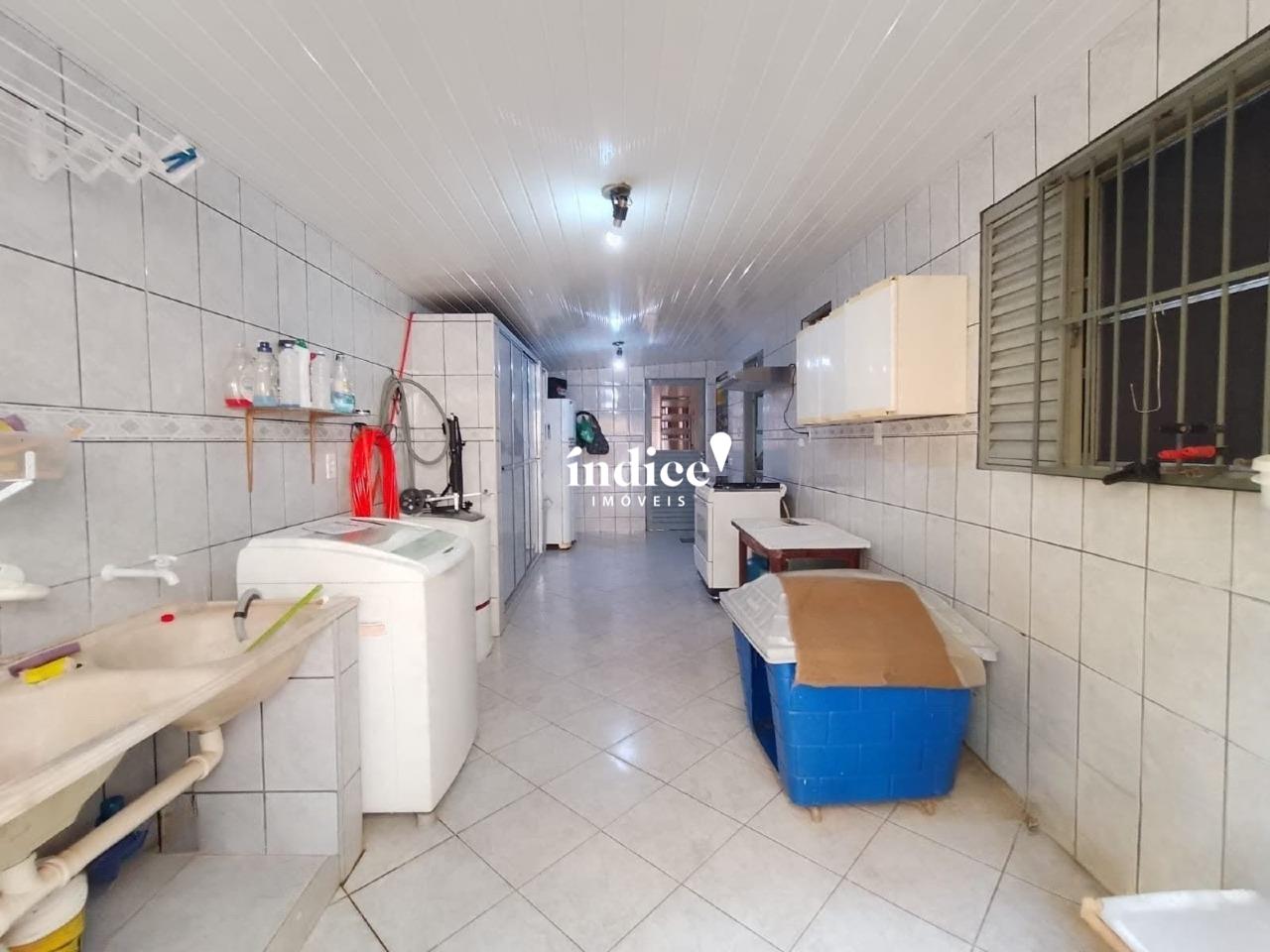 Casas para à venda no Vila Tamandaré na cidade de Ribeirão Preto: lavanderia da casa terrea