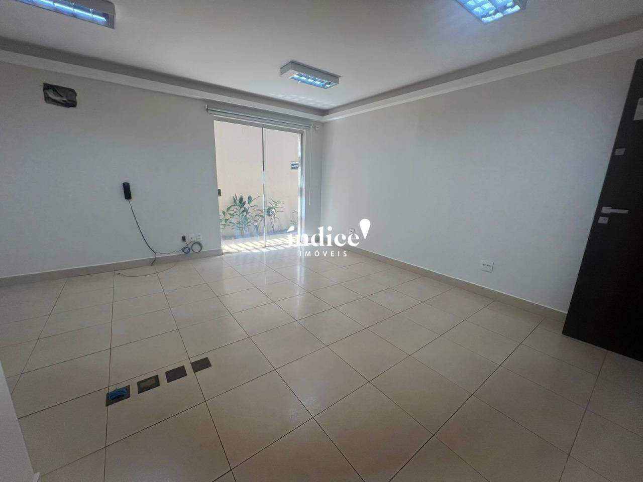 Sala Comercial para para aluguel no Ribeirânia na cidade de Ribeirão Preto: 