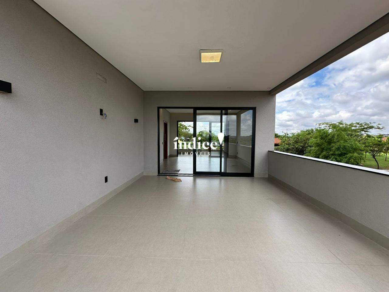 Casas Condomínio para à venda no Vila do Golf na cidade de Ribeirão Preto: 