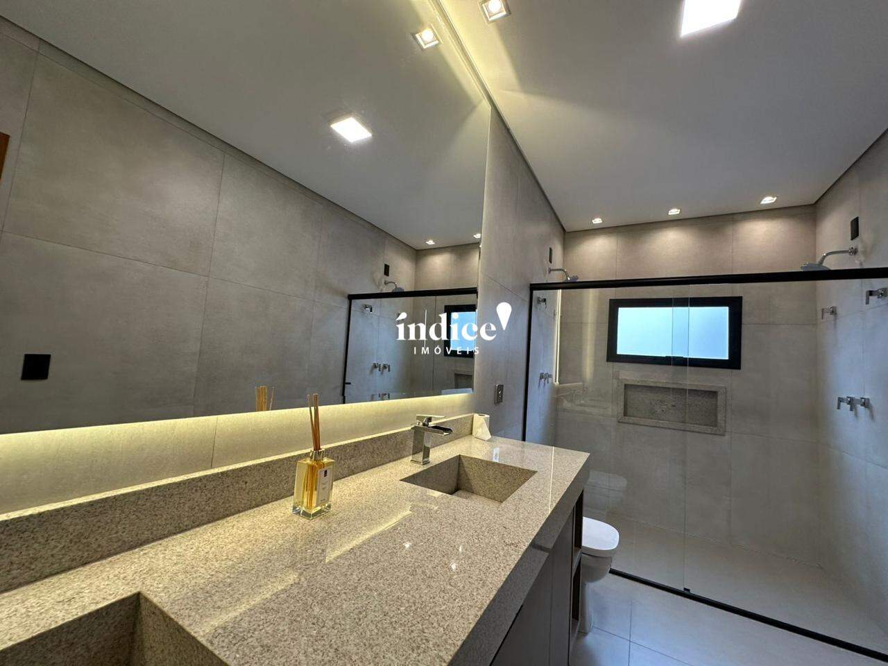 Casas Condomínio para à venda no Vila do Golf na cidade de Ribeirão Preto: 