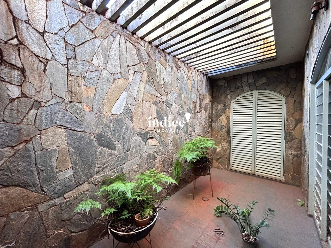 Casas para à venda no Jardim Anhangüera na cidade de Ribeirão Preto: 