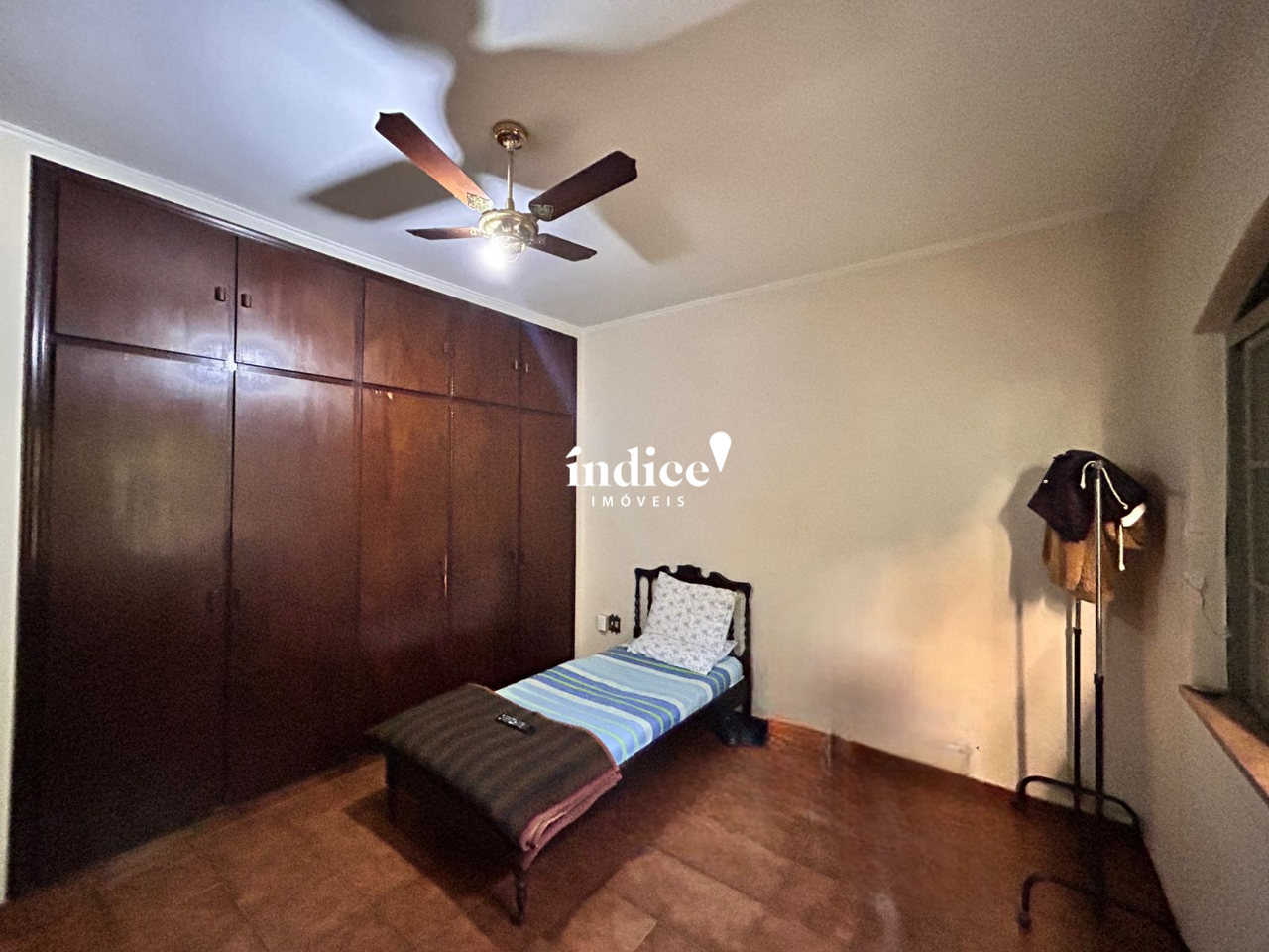 Casas para à venda no Jardim Anhangüera na cidade de Ribeirão Preto: 