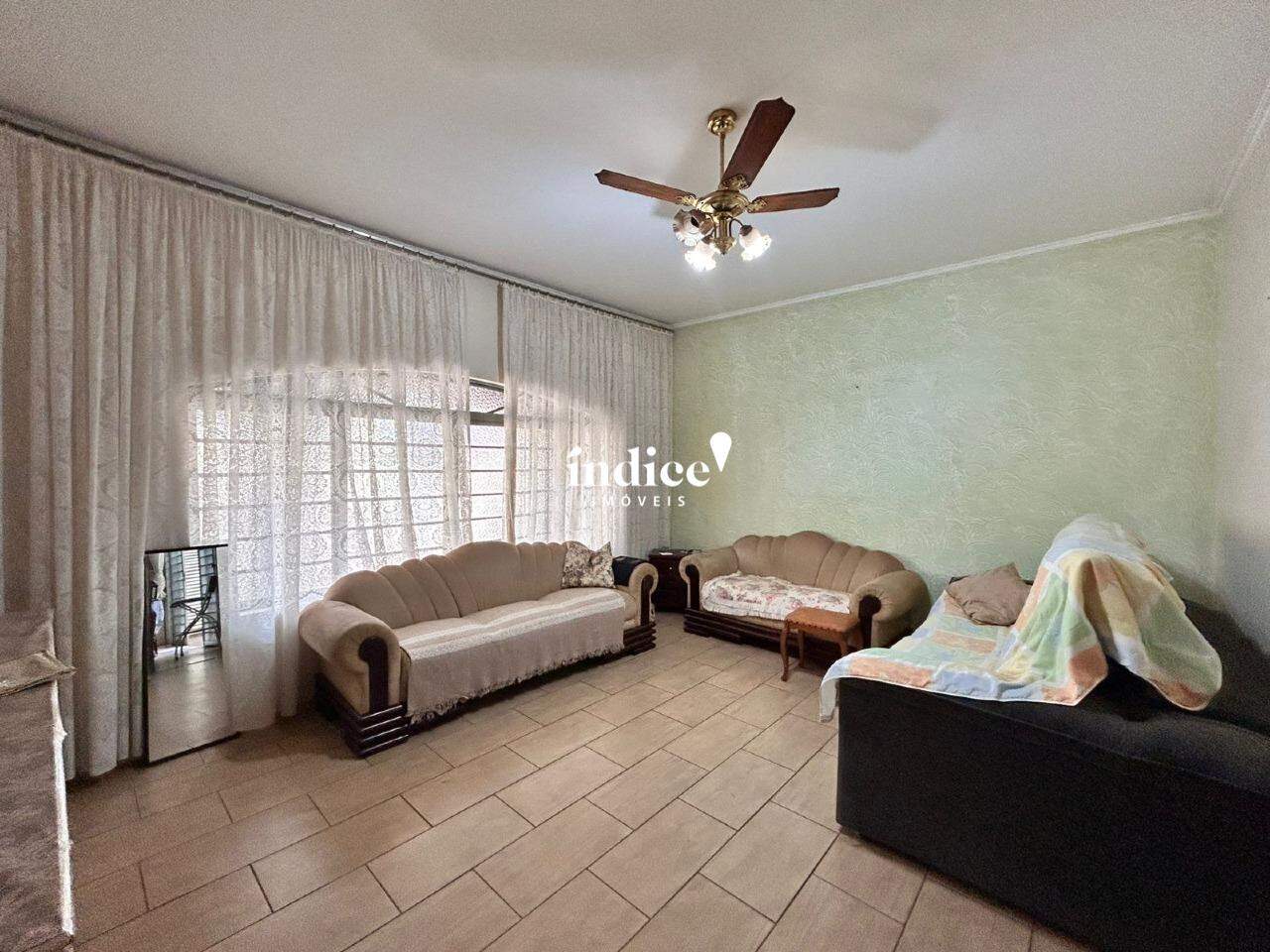 Casas para à venda no Jardim Anhangüera na cidade de Ribeirão Preto: 