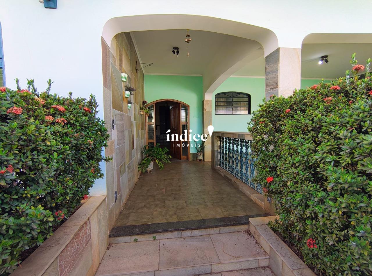 Casas para à venda no Jardim América na cidade de Ribeirão Preto: hall