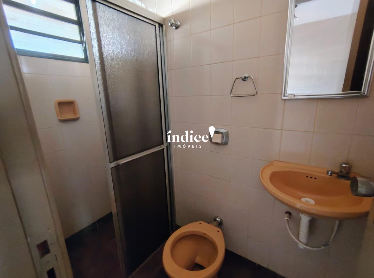 Casas para à venda no Jardim América na cidade de Ribeirão Preto: banheiro social