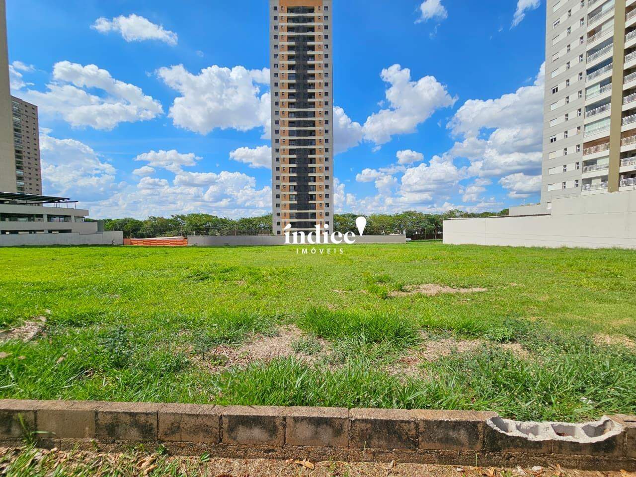 Terrenos Bairro para à venda no Jardim Guaporé na cidade de Ribeirão Preto: 