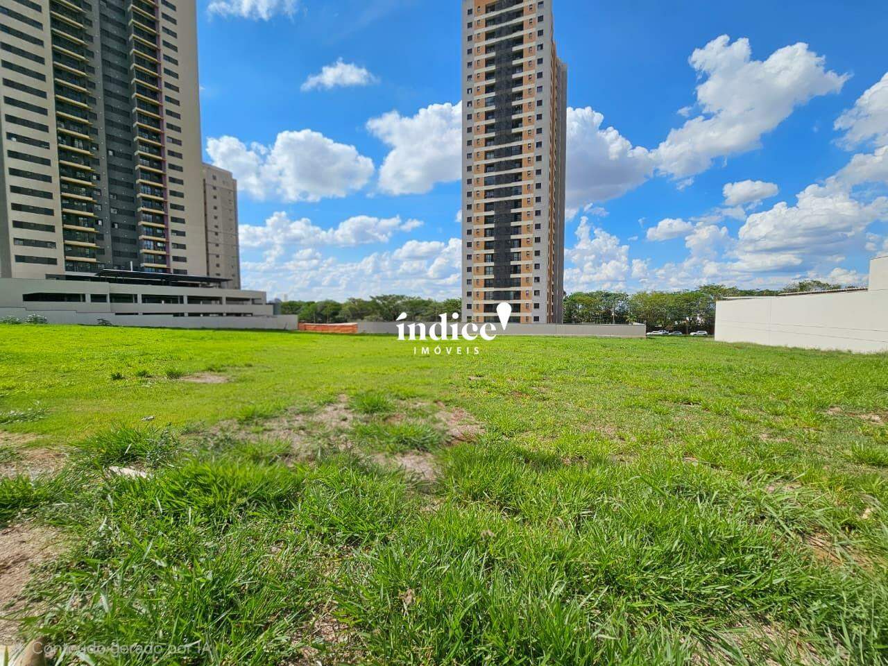 Terrenos Bairro para à venda no Jardim Guaporé na cidade de Ribeirão Preto: 