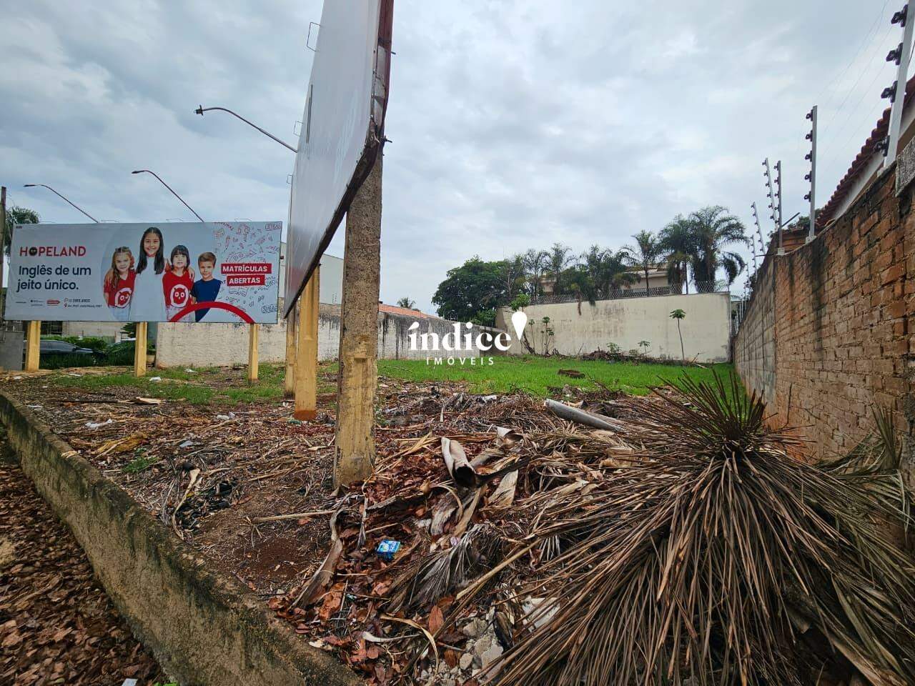 Terrenos Bairro para à venda no Jardim Canadá na cidade de Ribeirão Preto:
