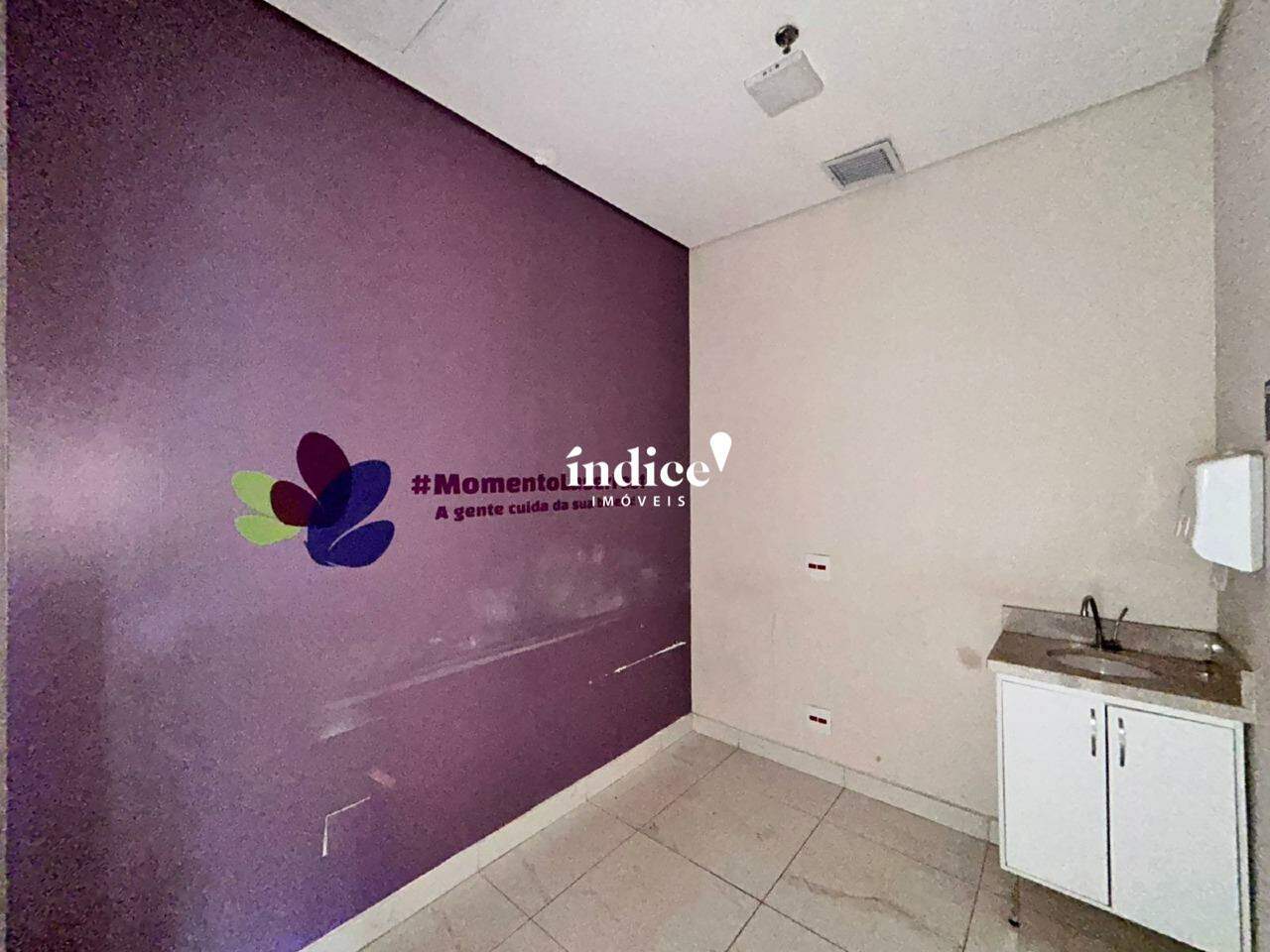Sala Comercial para para aluguel no Jardim Irajá na cidade de Ribeirão Preto: 