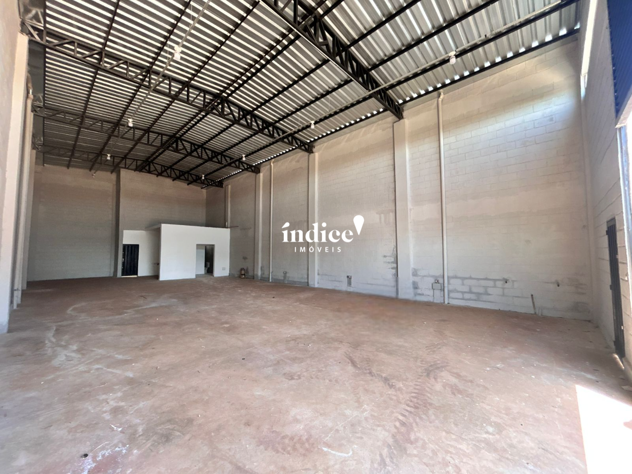 Galpão Comercial para para aluguel no Jardim Zara na cidade de Ribeirão Preto: 