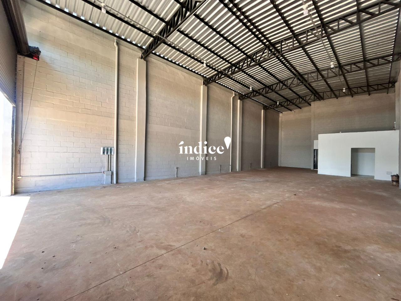 Galpão Comercial para para aluguel no Jardim Zara na cidade de Ribeirão Preto: 