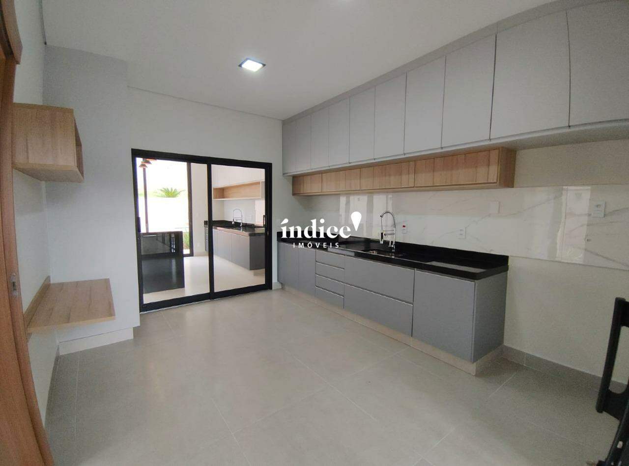 Casas Condomínio para à venda no Alphaville na cidade de Ribeirão Preto: cozinha
