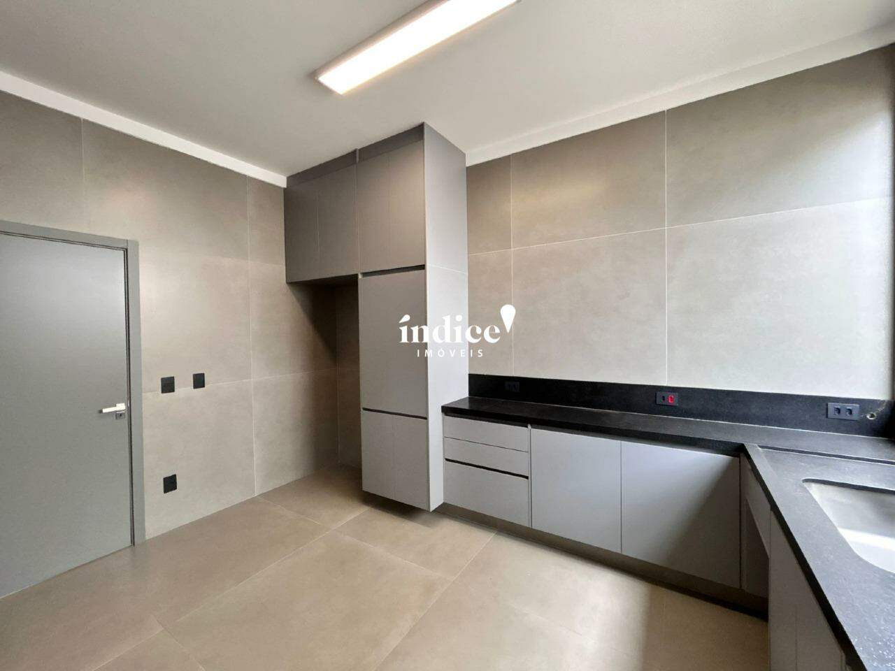 Casas Condomínio para à venda no Jardim Olhos D`Água na cidade de Ribeirão Preto: 