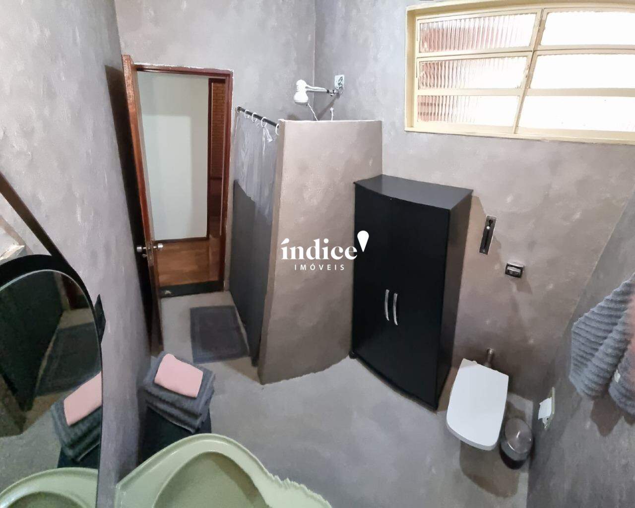 Casa Comercial para para aluguel no Jardim Macedo na cidade de Ribeirão Preto: 