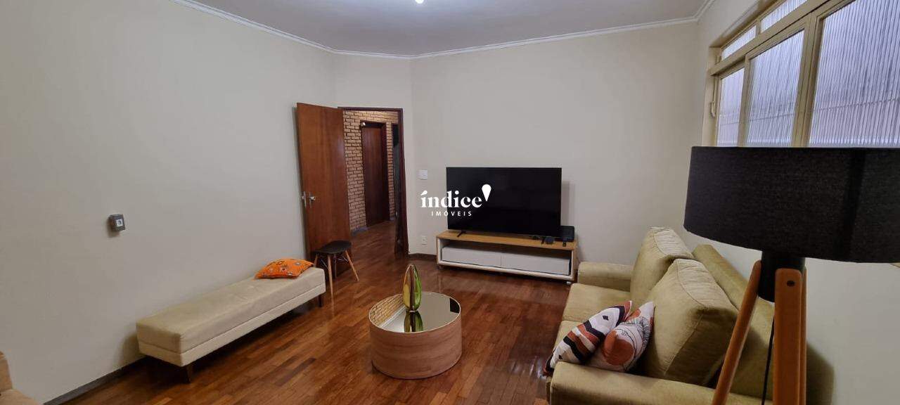 Casa Comercial para para aluguel no Jardim Macedo na cidade de Ribeirão Preto: 