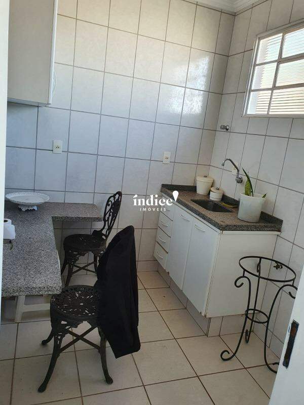 Salão Comercial para para aluguel no Centro na cidade de Ribeirão Preto: 
