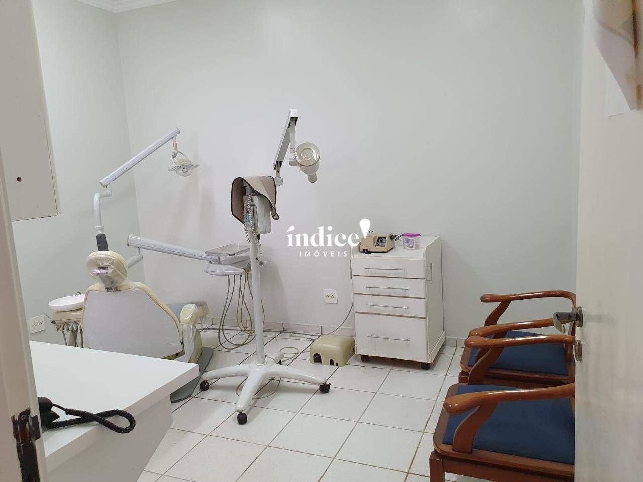 Salão Comercial para para aluguel no Centro na cidade de Ribeirão Preto: 