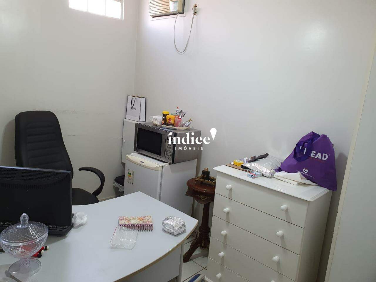 Salão Comercial para para aluguel no Centro na cidade de Ribeirão Preto: 
