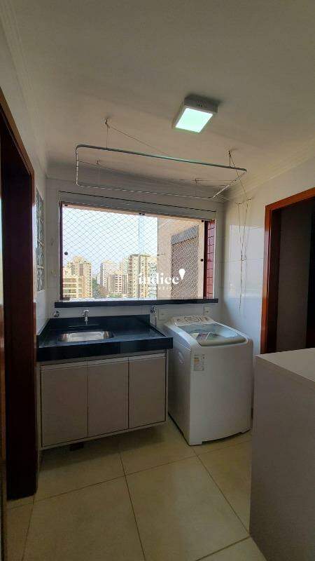 Apartamento para à venda no Centro na cidade de Ribeirão Preto: 