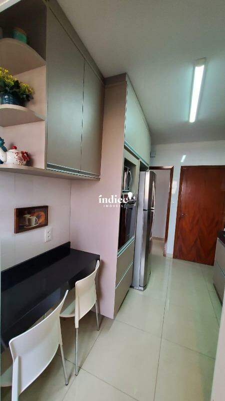 Apartamento para à venda no Centro na cidade de Ribeirão Preto: 