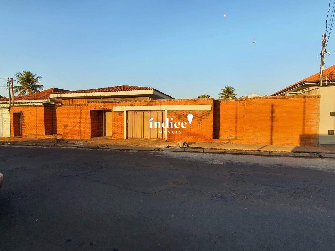 Casas para à venda no Jardim Antártica na cidade de Ribeirão Preto: 